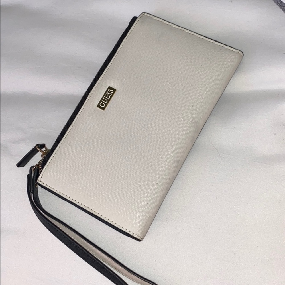 Guess hand bag